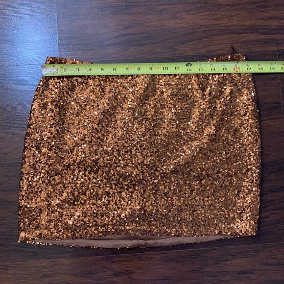 MM Couture Miss Me bronze sequin mini skirt size L - Picture 10 of 10